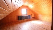 Schlafzimmer DG * Einfamilienhaus mit knapp 120 m� Wohnfl�che und ausgebautem Keller *