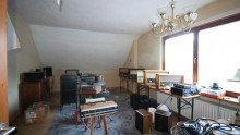 Schlafzimmer Familienhaus im Dornr�schenschlaf wartet auf Ihre Ideen