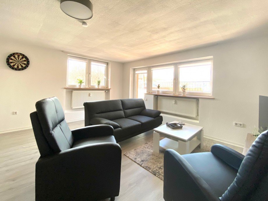 WE 5 Wohnzimmer Mehrfamilienhaus Aschersleben