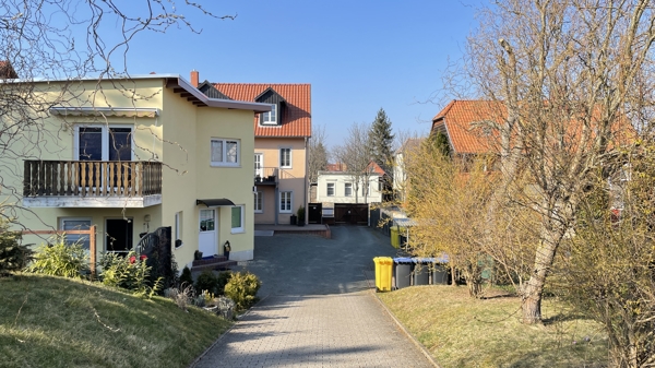 Hofansicht Ballenstedt Erdgeschosswohnung Attraktives Renditeobjekt - Vermietete ETW in Ballenstedt