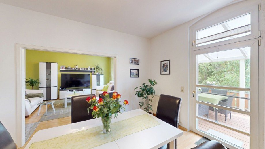 Wohn/Esszimmer OG Einfamilienhaus G�sten OT Osmarsleben