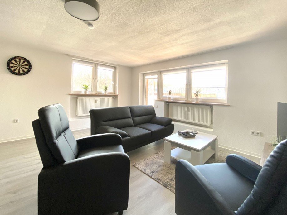 WE 5 Wohnzimmer Mehrfamilienhaus Aschersleben