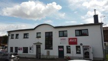 Vorderseite Gewerbehof mit vielen Entwicklungsm�glichkeiten in zentraler Lage mit Parkpl�tzen