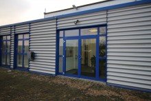 B�rotrakt Ansicht Produktionshallen mit B�ro und Sozialtrakt