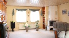 Wohnzimmer Charmantes Einfamilienhaus mit reichlich Platz