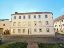 Stra�enansicht Gepflegtes Mehrfamilienhaus als Kapitalanlage - voll vermietet in guter Lage