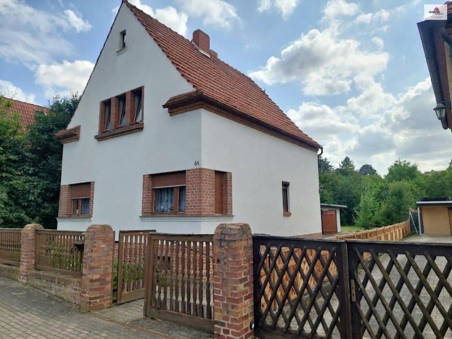 Seite Einfamilienhaus Aschersleben