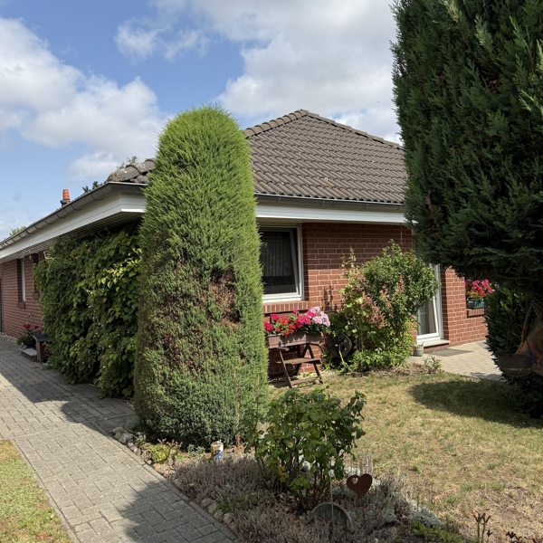 Stra�enansicht Zielitz Einfamilienhaus *Verkauft* Ihr Sorglos-Zuhause: Barrierefreier Bungalow f�r jede Lebensphase