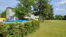 Gartenansicht Ihr neues Familiendomizil mit XL-Garten und unendlichem Potenzial!