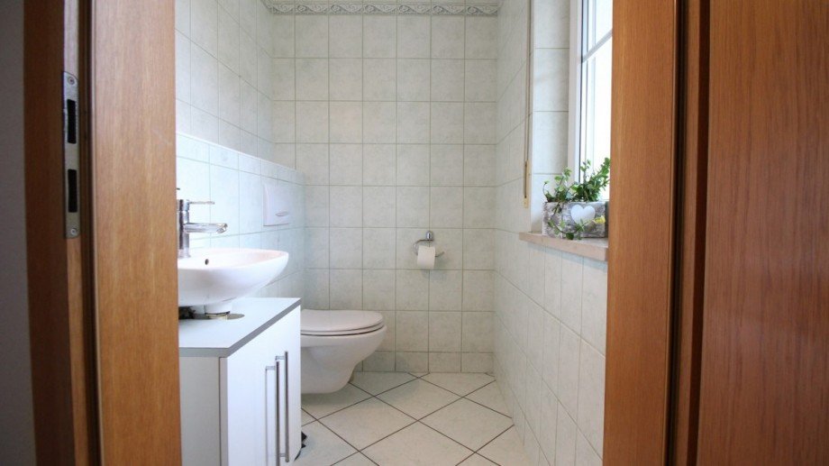 G�ste - WC Einfamilienhaus Gr�ningen