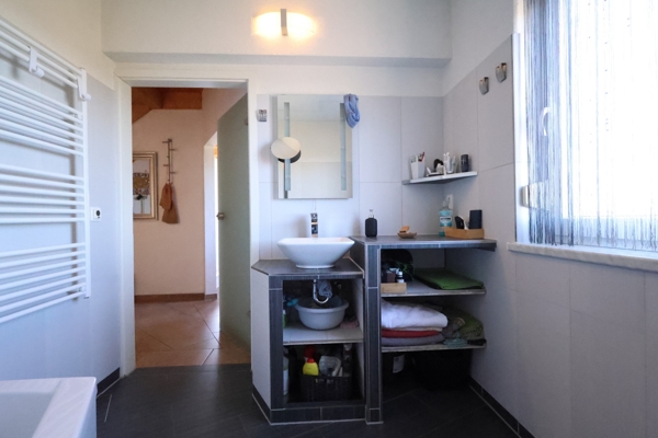 Bad mit Wanne Ferienhaus Rieder